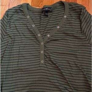 Green and black button t shirt